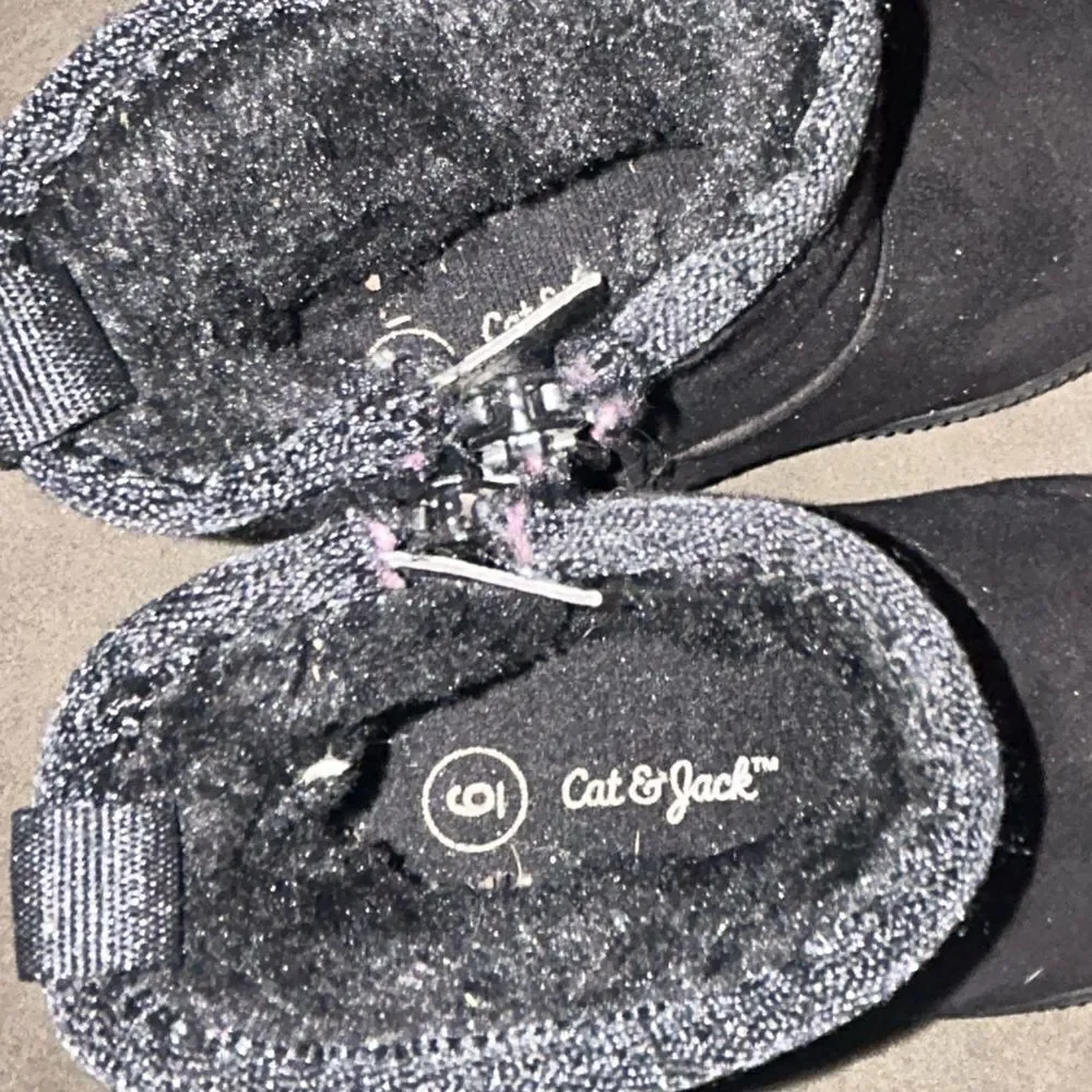 5 for $25🔥Cat & Jack Black Faux Fur Booties Girls Size‎ 6